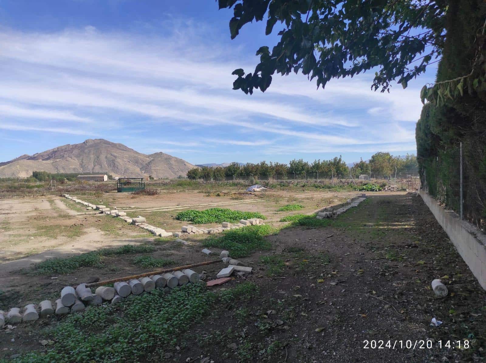 6 soveværelse Finca/Landehus til salg i Fuente Vaqueros - € 360.000 (Ref: 8610760)