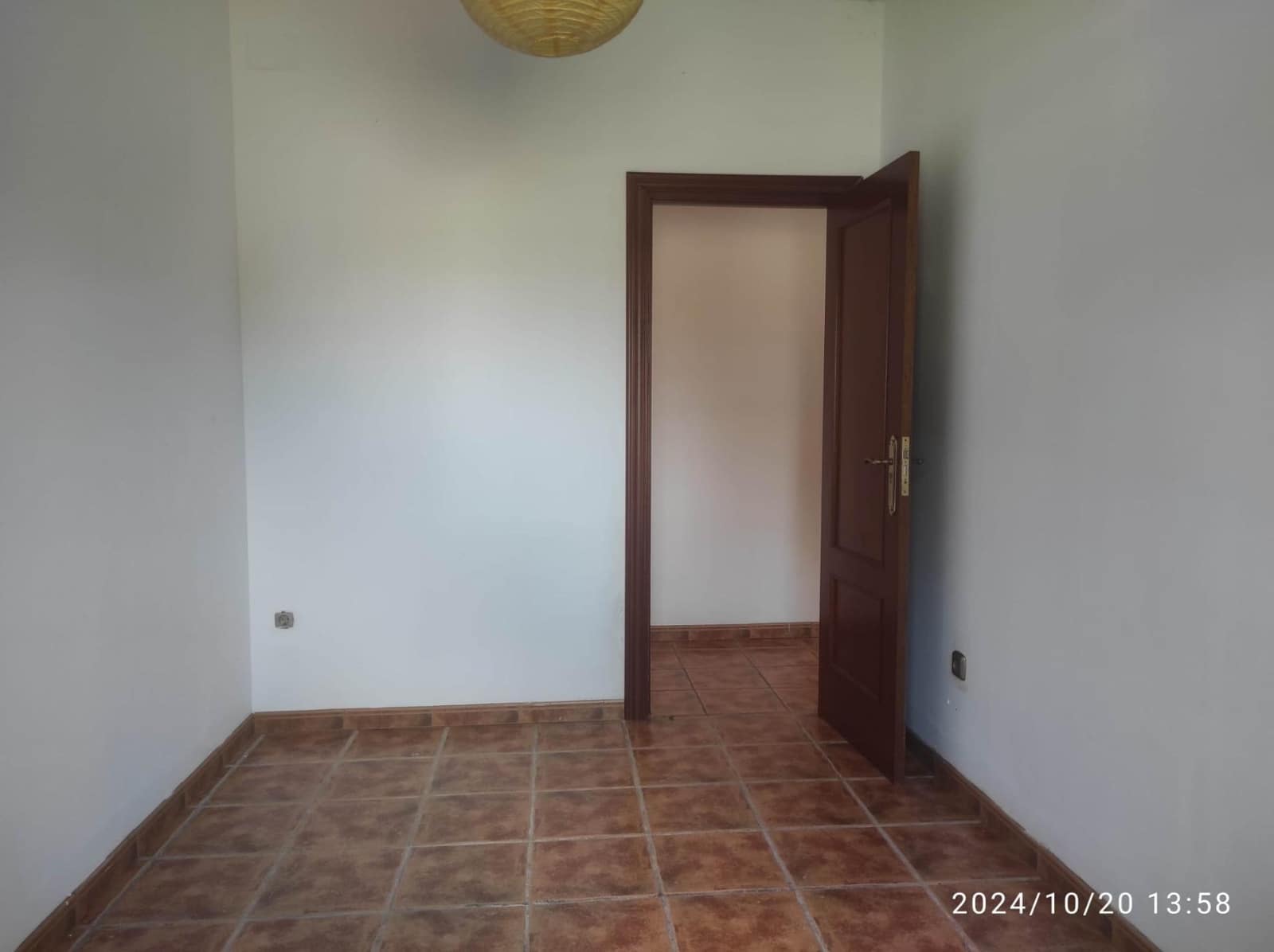 6 soveværelse Finca/Landehus til salg i Fuente Vaqueros - € 360.000 (Ref: 8610760)