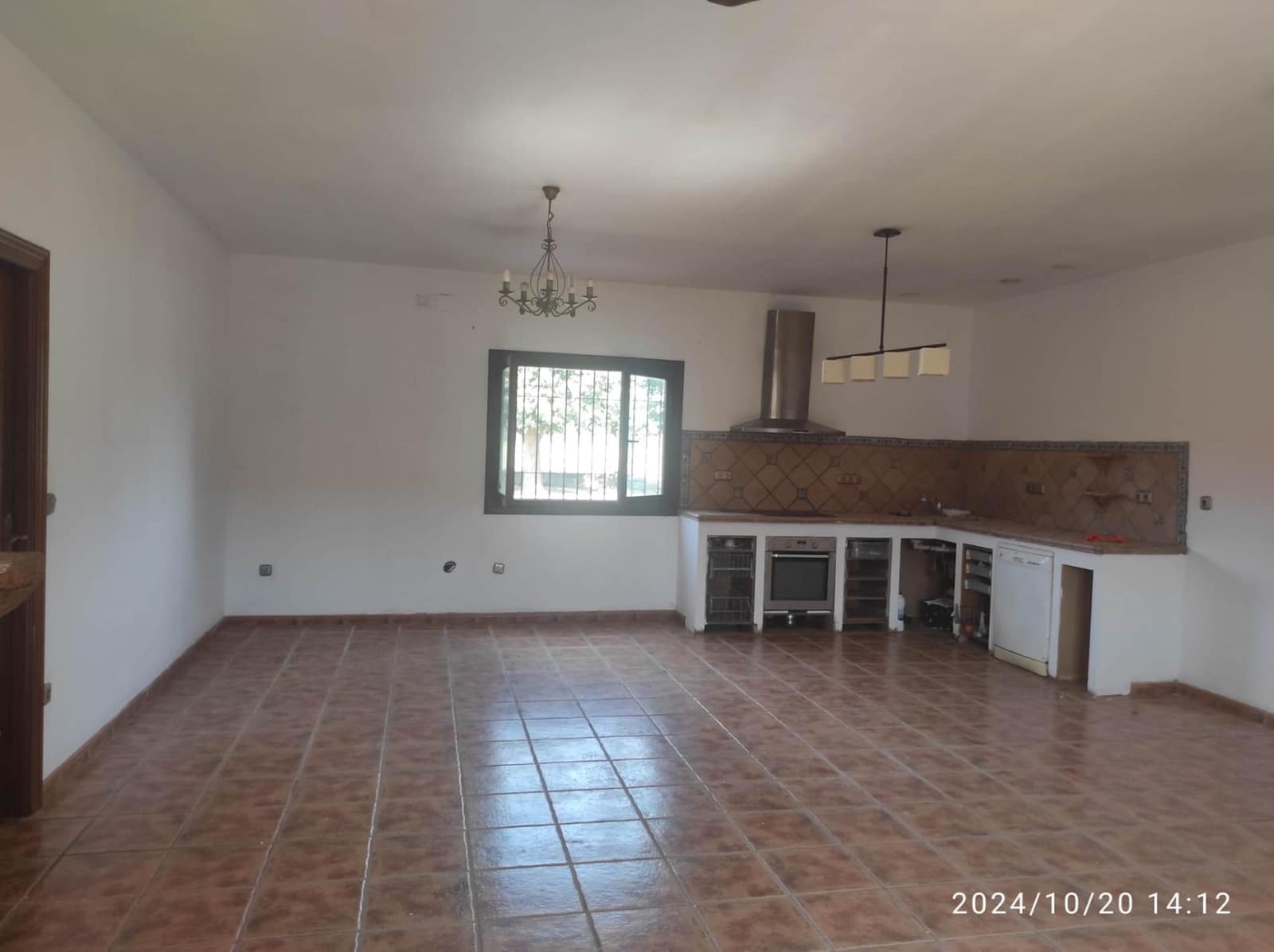 6 soveværelse Finca/Landehus til salg i Fuente Vaqueros - € 360.000 (Ref: 8610760)