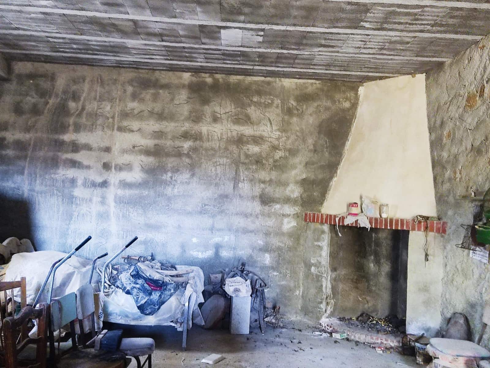 Grunde uden byggetilladelser til salg i Saleres - € 98.000 (Ref: 8615356)