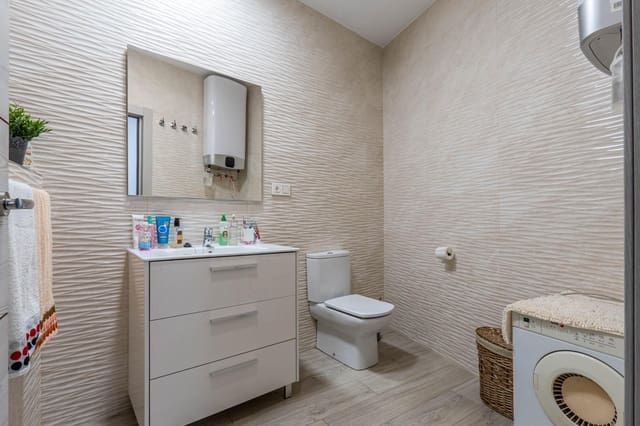 8 soveværelse Byhus til salg i Güéjar Sierra - € 900.000 (Ref: 8623271)