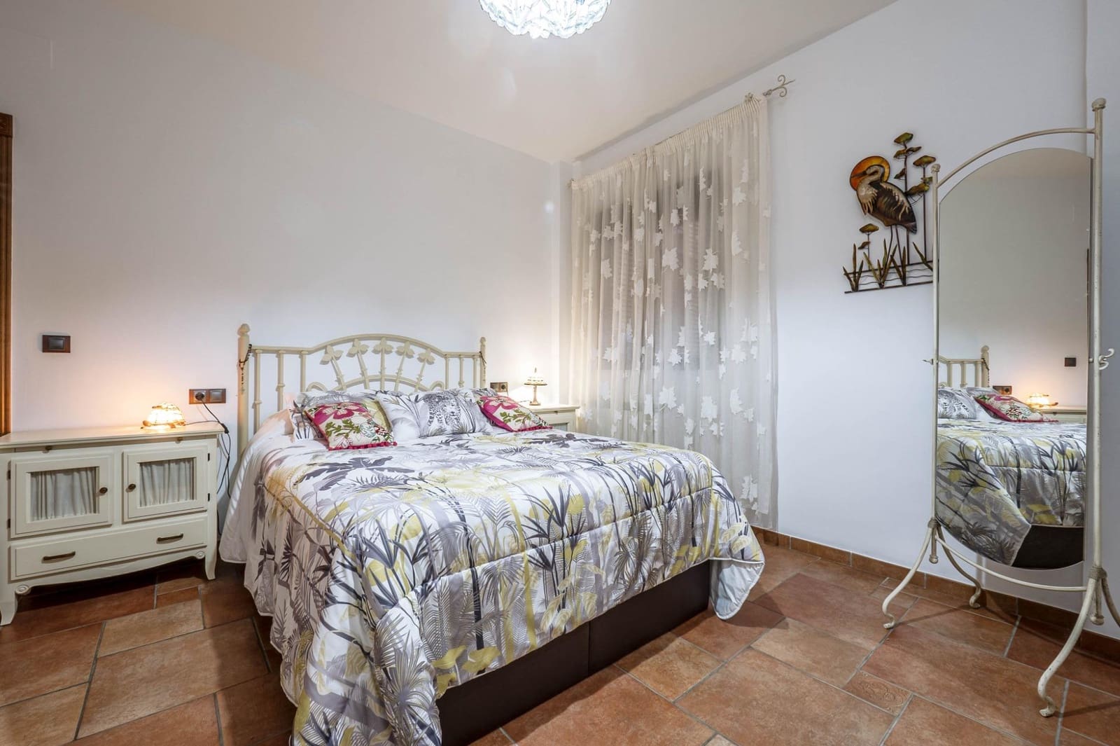 8 soveværelse Byhus til salg i Guejar Sierra - € 900.000 (Ref: 8623271)