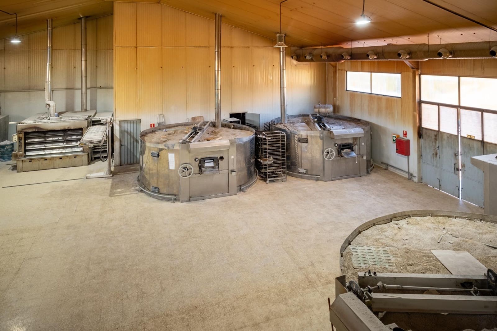 Yritys myytävänä paikassa Granada kaupunki - 1 150 000 € (Ref: 8638587)