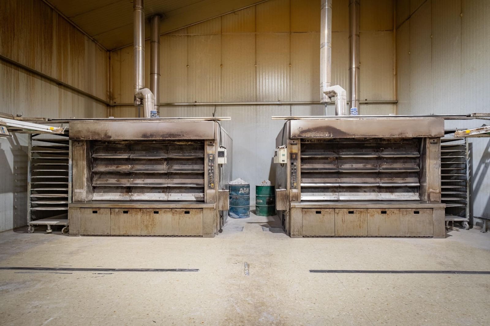 Yritys myytävänä paikassa Granada kaupunki - 1 150 000 € (Ref: 8638587)