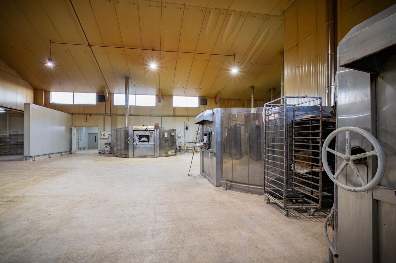 Yritys myytävänä paikassa Granada kaupunki - 1 150 000 € (Ref: 8638587)