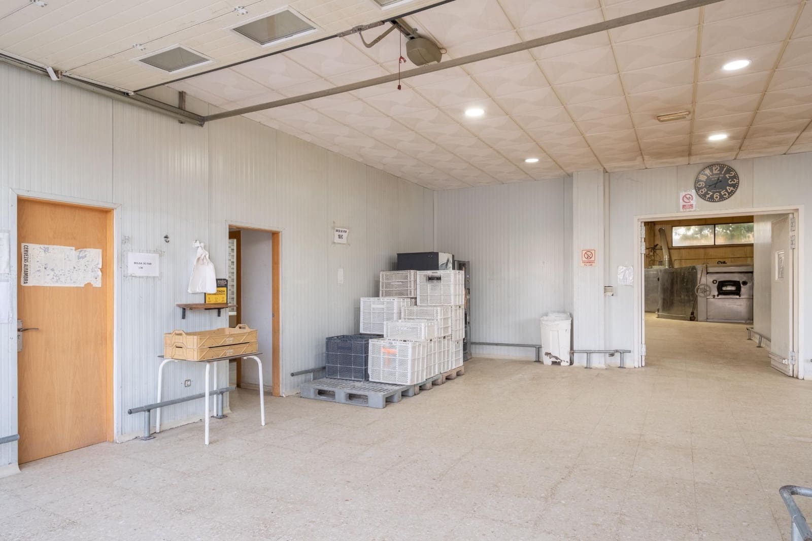 Yritys myytävänä paikassa Granada kaupunki - 1 150 000 € (Ref: 8638587)