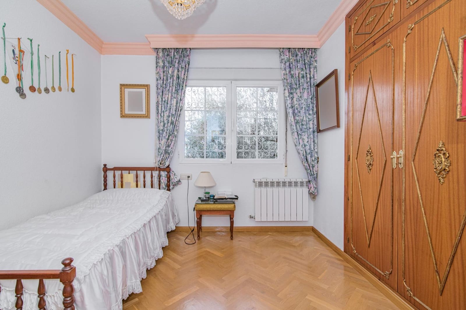 6 soveværelse Villa til salg i Ogijares med swimmingpool garage - € 459.000 (Ref: 8666700)