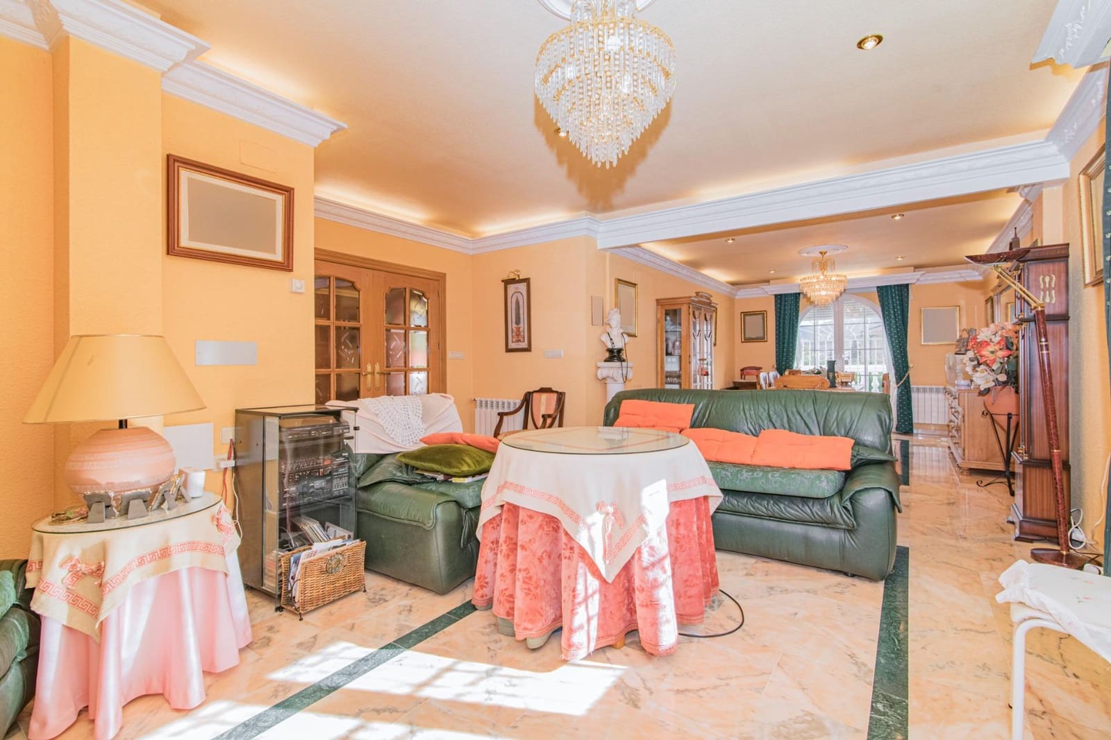 6 soveværelse Villa til salg i Ogijares med swimmingpool garage - € 459.000 (Ref: 8666700)