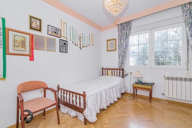 6 soveværelse Villa til salg i Ogíjares med swimmingpool garage - € 459.000 (Ref: 8666700)