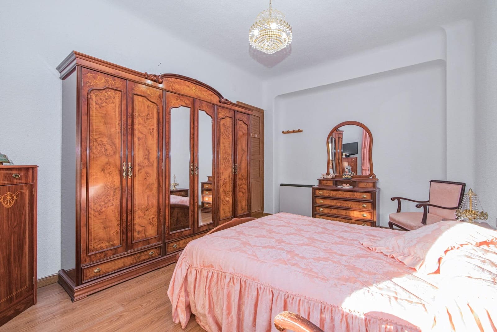 4 soveværelse Lejlighed til salg i Granada by - € 315.000 (Ref: 8752699)