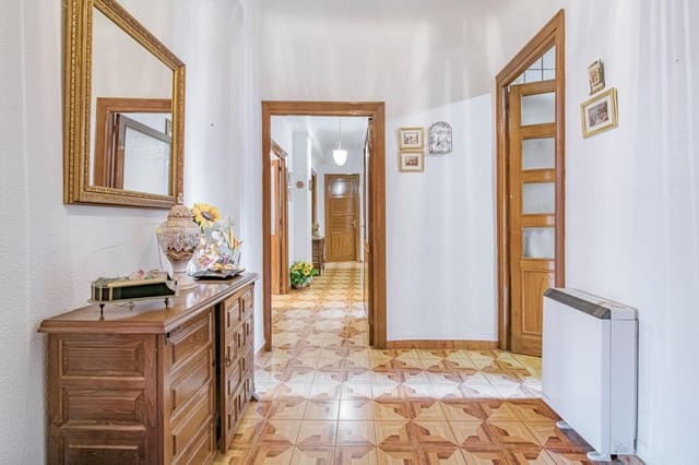 4 soveværelse Lejlighed til salg i Carretera de la Sierra, Granada by - € 315.000 (Ref: 8752699)