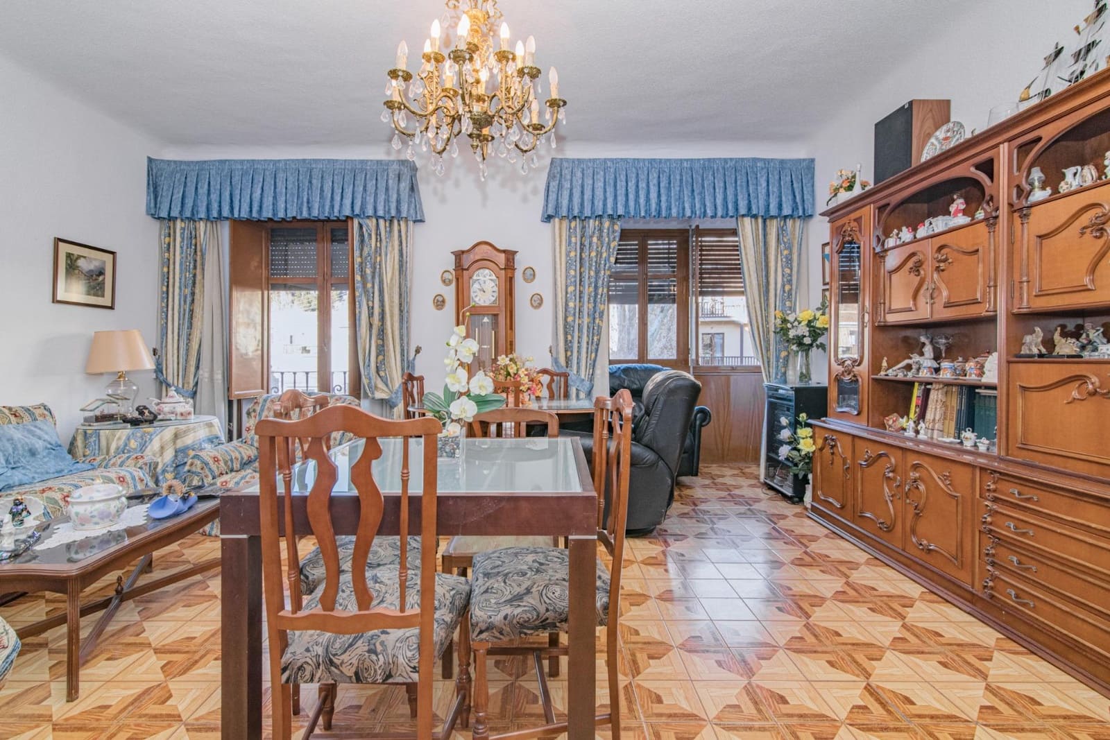 4 soveværelse Lejlighed til salg i Granada by - € 315.000 (Ref: 8752699)