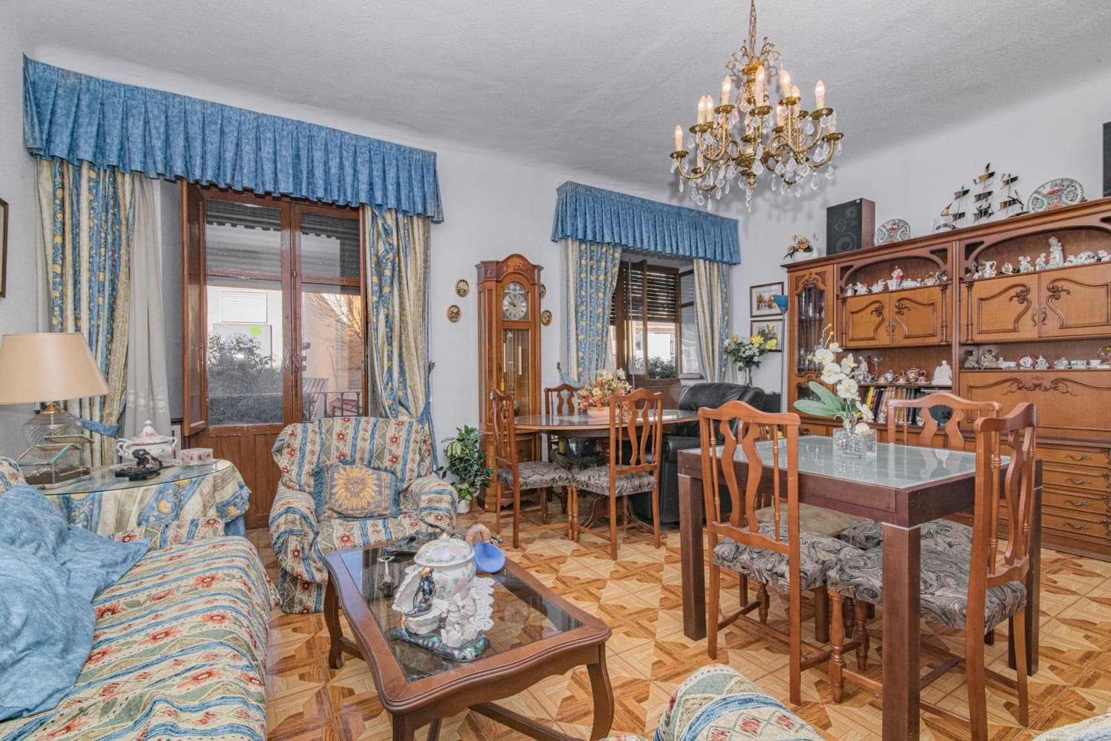 4 soveværelse Lejlighed til salg i Granada by - € 315.000 (Ref: 8752699)