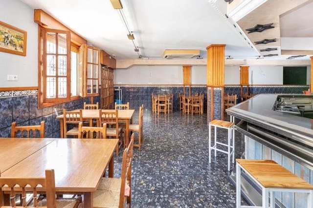 5 soveværelse Lejlighed til salg i Alhendín - € 280.000 (Ref: 8760232)