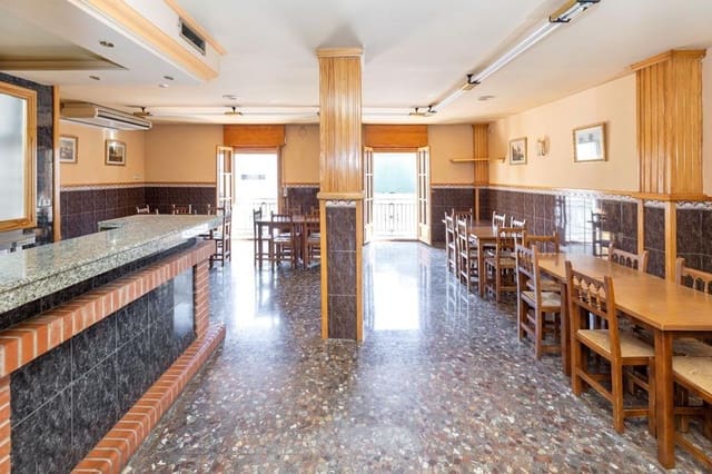 5 soveværelse Lejlighed til salg i Alhendín - € 280.000 (Ref: 8760232)