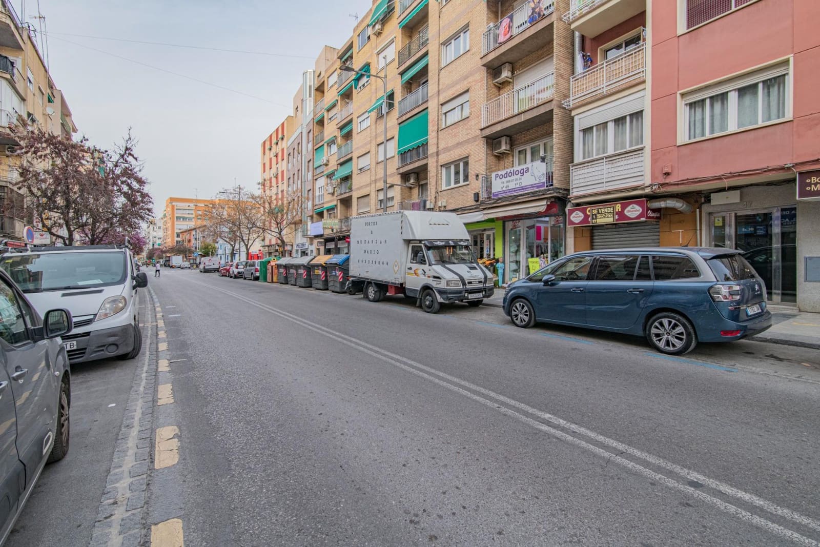 Erhverv til salg i Granada by - € 398.000 (Ref: 8810335)