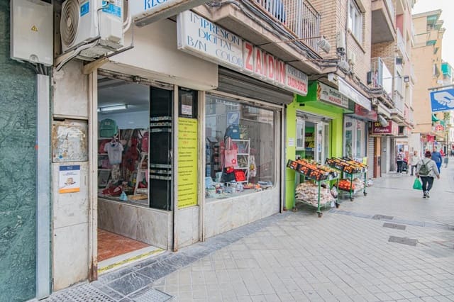 Erhverv til salg i Zaidin, Granada by - € 398.000 (Ref: 8810335)