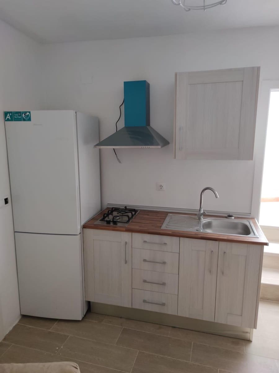 5 soveværelse Lejlighed til salg i Alcala la Real - € 160.000 (Ref: 8825043)