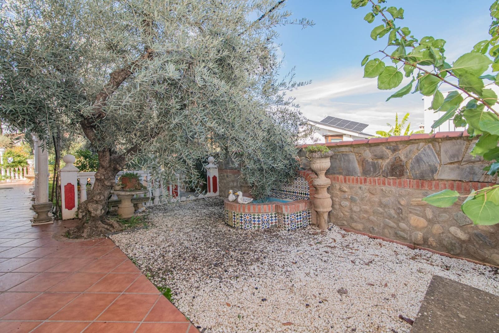 6 soveværelse Villa til salg i Ogijares med swimmingpool garage - € 459.000 (Ref: 8865162)