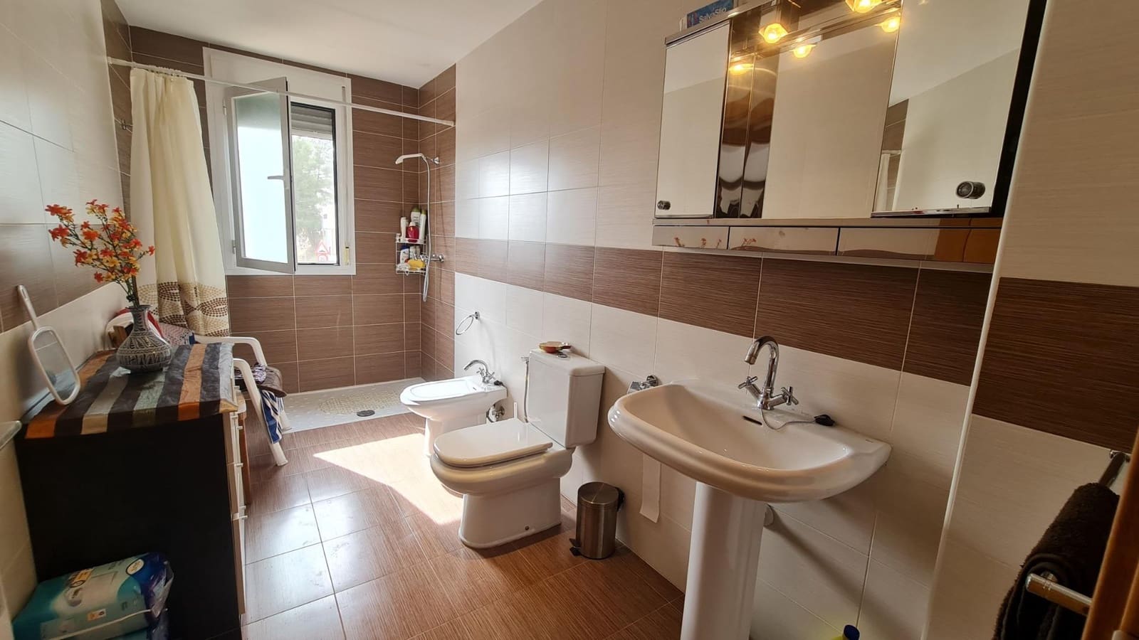 2 soveværelse Lejlighed til salg i Colomera med garage - € 80.000 (Ref: 8867099)