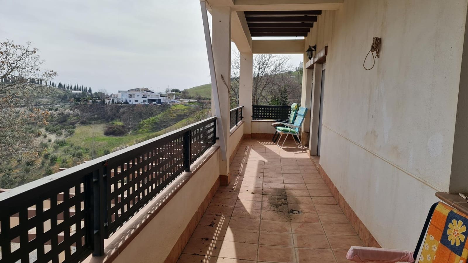 2 soveværelse Lejlighed til salg i Colomera med garage - € 80.000 (Ref: 8867099)