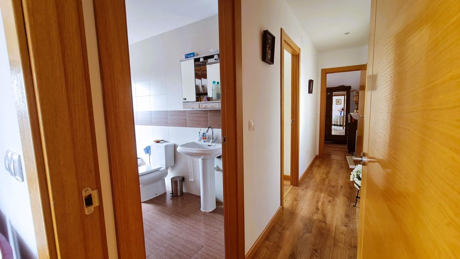 2 soveværelse Lejlighed til salg i Colomera med garage - € 80.000 (Ref: 8867099)