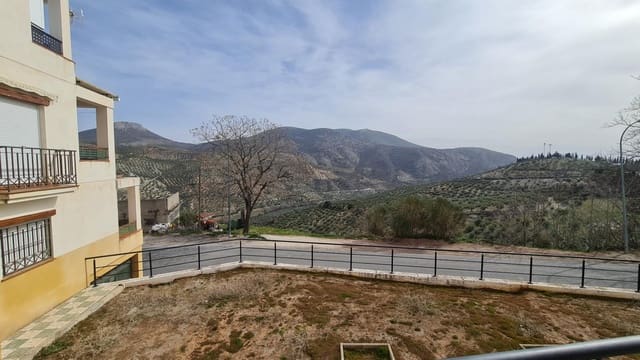 2 slaapkamer Flat te koop in Colomera met garage - € 80.000 (Ref: 8867099)