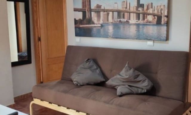 5 bedroom Commercial for sale in Centro - Sagrario, Granada city - € 593,000 (Ref: 8885993)