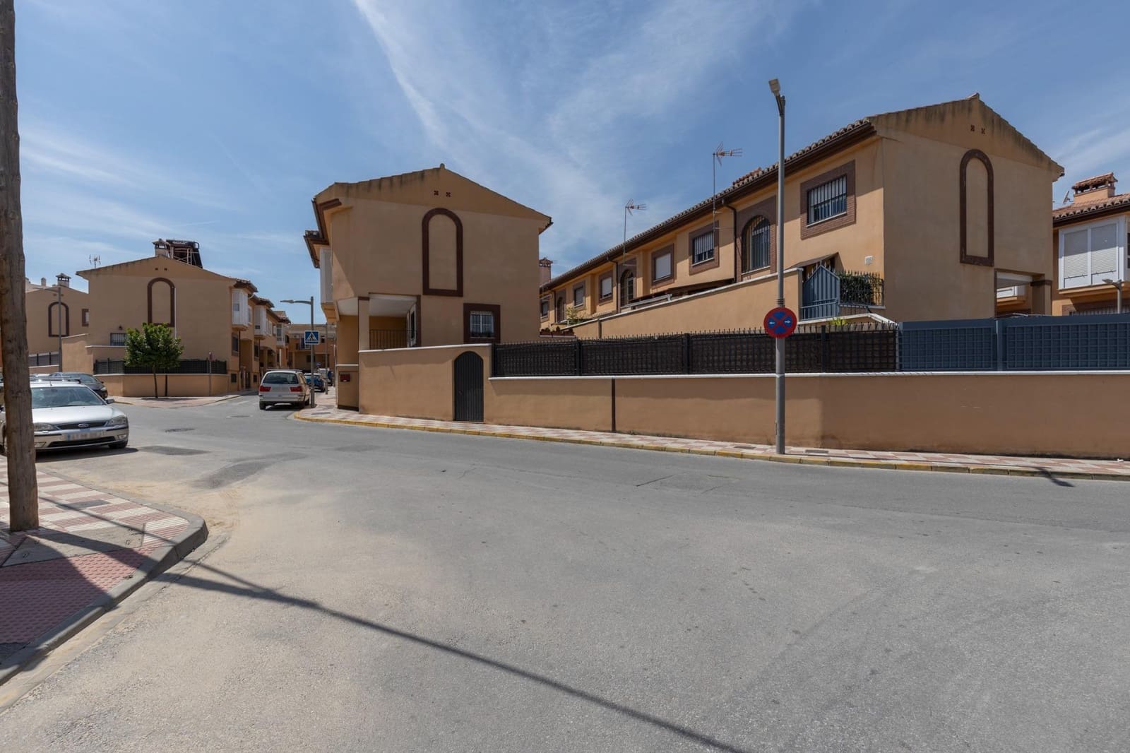 Building Plot for sale in Churriana de la Vega - € 69,900 (Ref: 8897127)