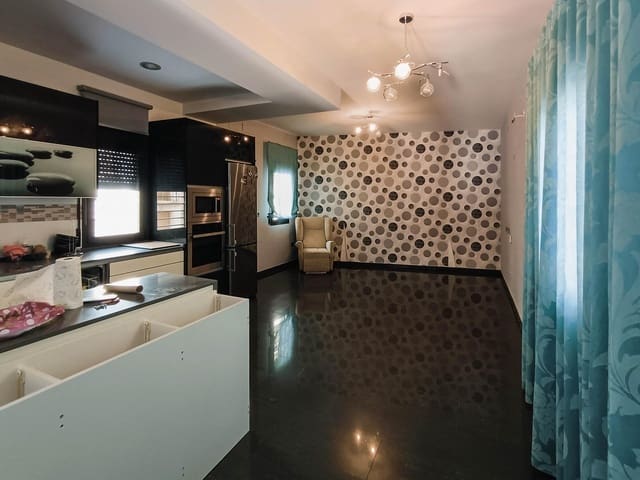 3 soveværelse Villa til salg i Alhama de Granada med garage - € 143.000 (Ref: 8897133)