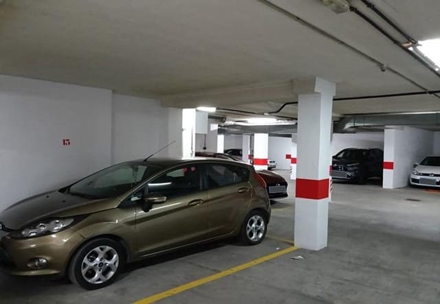 Garage til salg i Santa Fe - € 74.000 (Ref: 8897157)