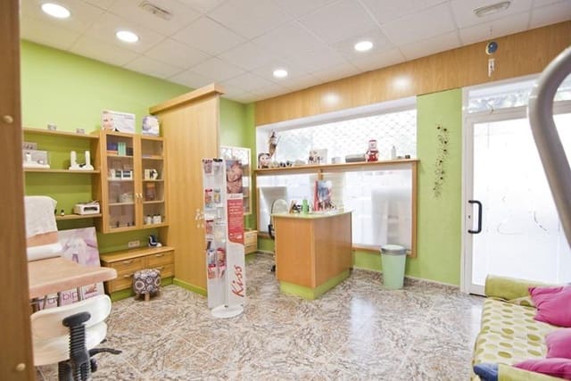 Erhverv til salg i Motril - € 70.000 (Ref: 8897158)