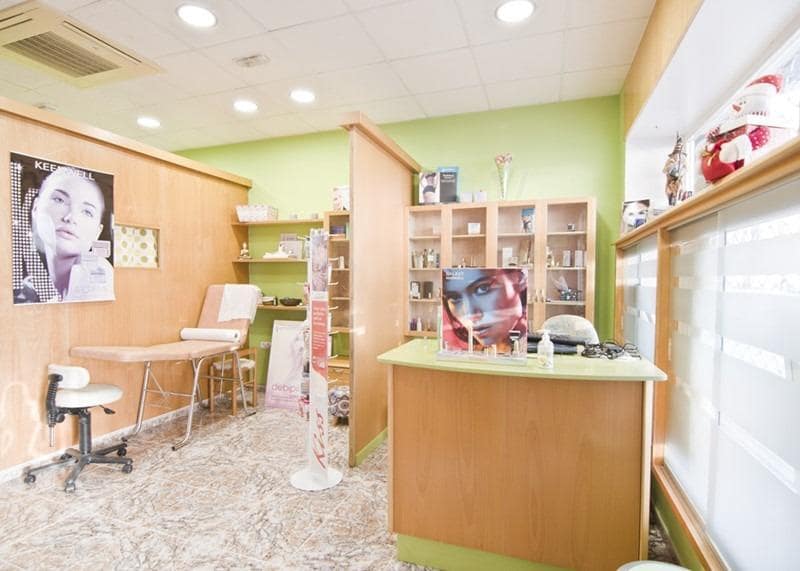 Erhverv til salg i Motril - € 70.000 (Ref: 8897158)