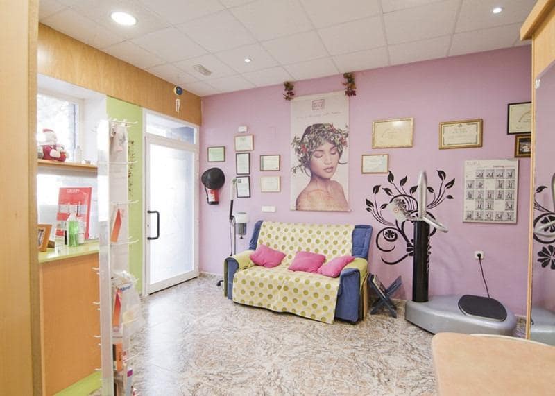 Erhverv til salg i Motril - € 70.000 (Ref: 8897158)