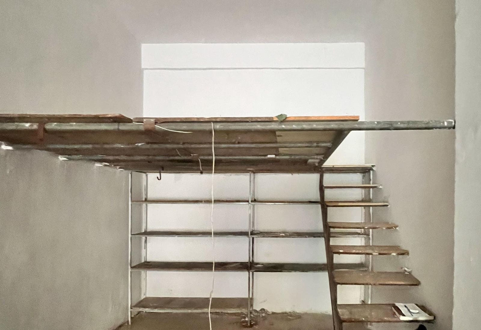 Commercieel te koop in Granada stad - € 40.000 (Ref: 8897166)