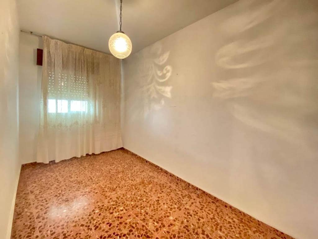 4 soveværelse Byhus til salg i Colomera - € 60.000 (Ref: 8897251)