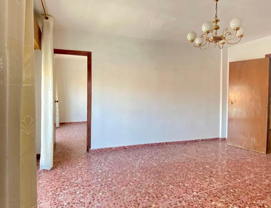 4 soveværelse Byhus til salg i Colomera - € 60.000 (Ref: 8897251)