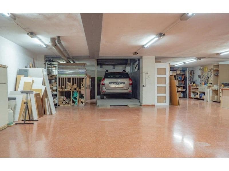 Erhverv til salg i Granada by - € 349.000 (Ref: 8905669)