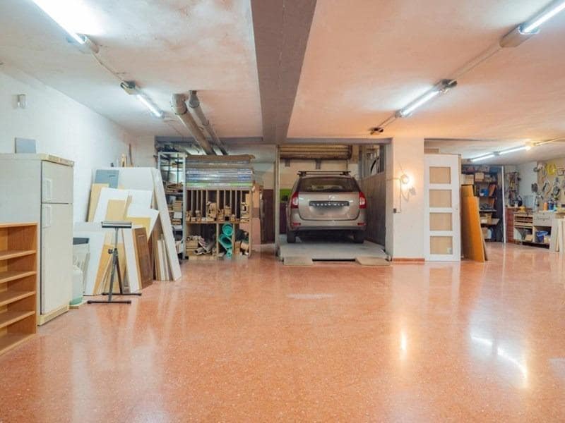 Erhverv til salg i Granada by - € 349.000 (Ref: 8905669)