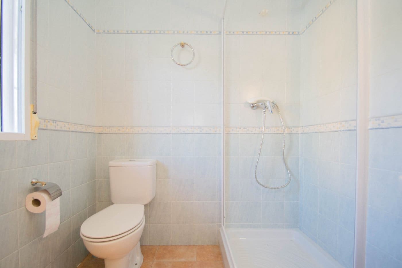 4 soveværelse Villa til salg i Guejar Sierra med swimmingpool garage - € 314.900 (Ref: 8905674)