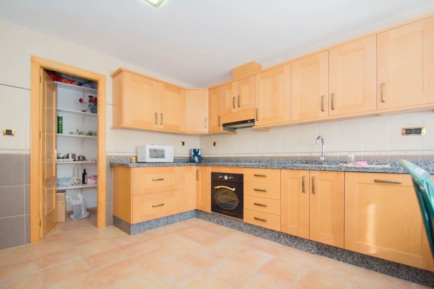 4 soveværelse Villa til salg i Guejar Sierra med swimmingpool garage - € 314.900 (Ref: 8905674)