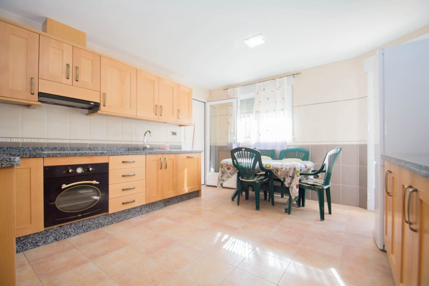 4 soveværelse Villa til salg i Guejar Sierra med swimmingpool garage - € 314.900 (Ref: 8905674)