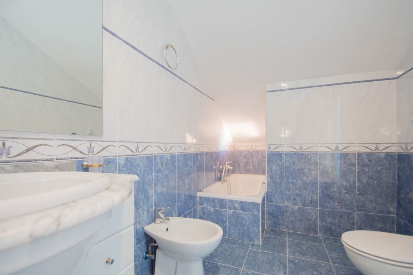 4 soveværelse Villa til salg i Guejar Sierra med swimmingpool garage - € 314.900 (Ref: 8905674)