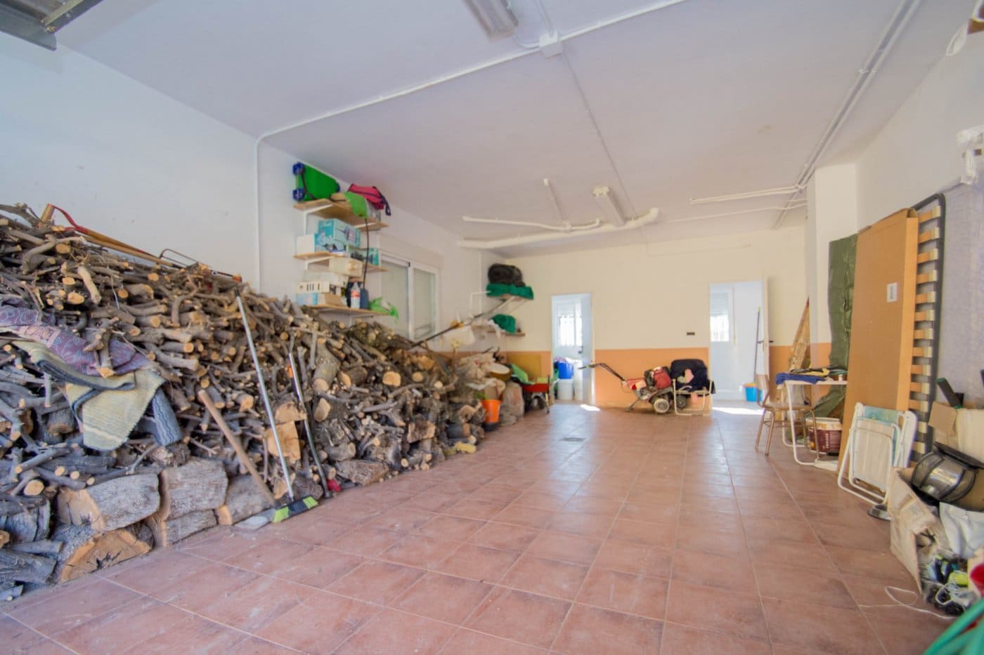 4 soveværelse Villa til salg i Guejar Sierra med swimmingpool garage - € 314.900 (Ref: 8905674)