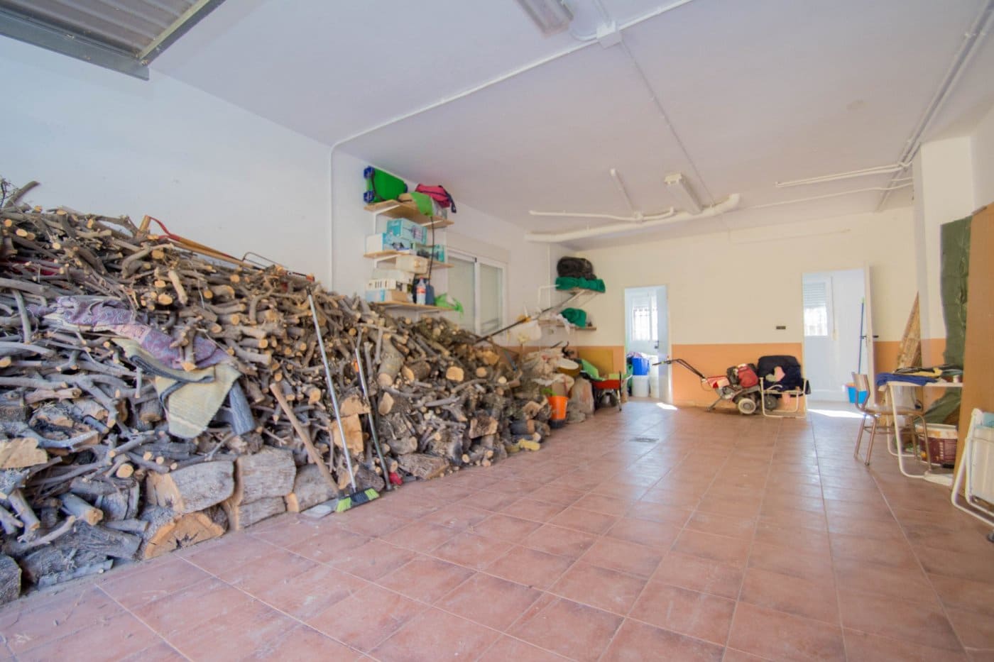 4 soveværelse Villa til salg i Guejar Sierra med swimmingpool garage - € 314.900 (Ref: 8905674)