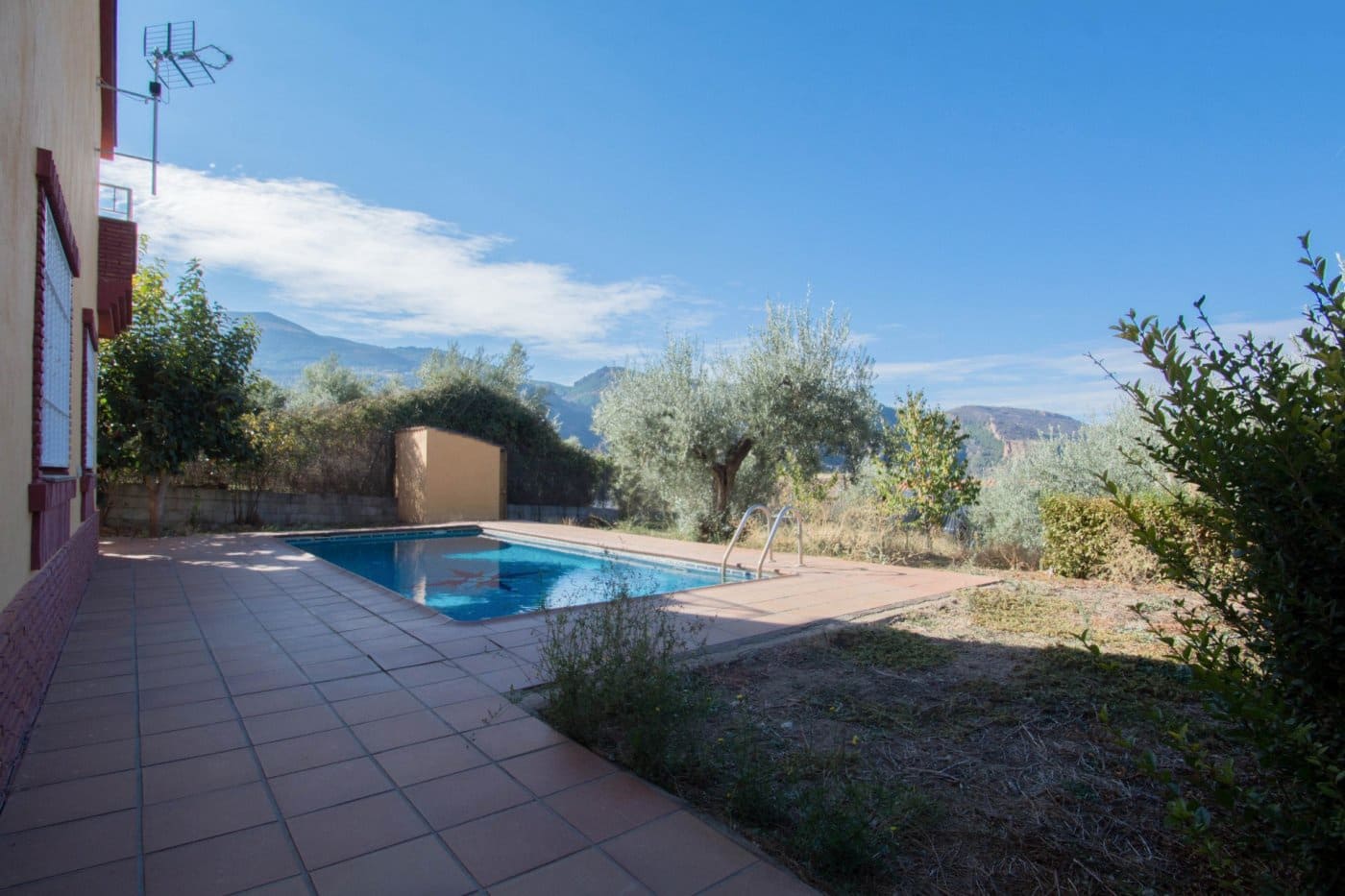 4 soveværelse Villa til salg i Guejar Sierra med swimmingpool garage - € 314.900 (Ref: 8905674)