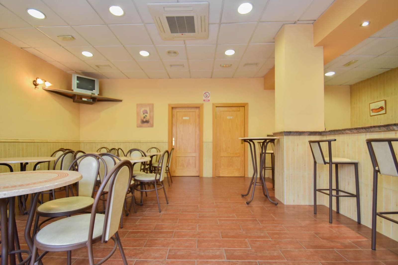 Erhverv til salg i Las Gabias - € 79.500 (Ref: 8907468)