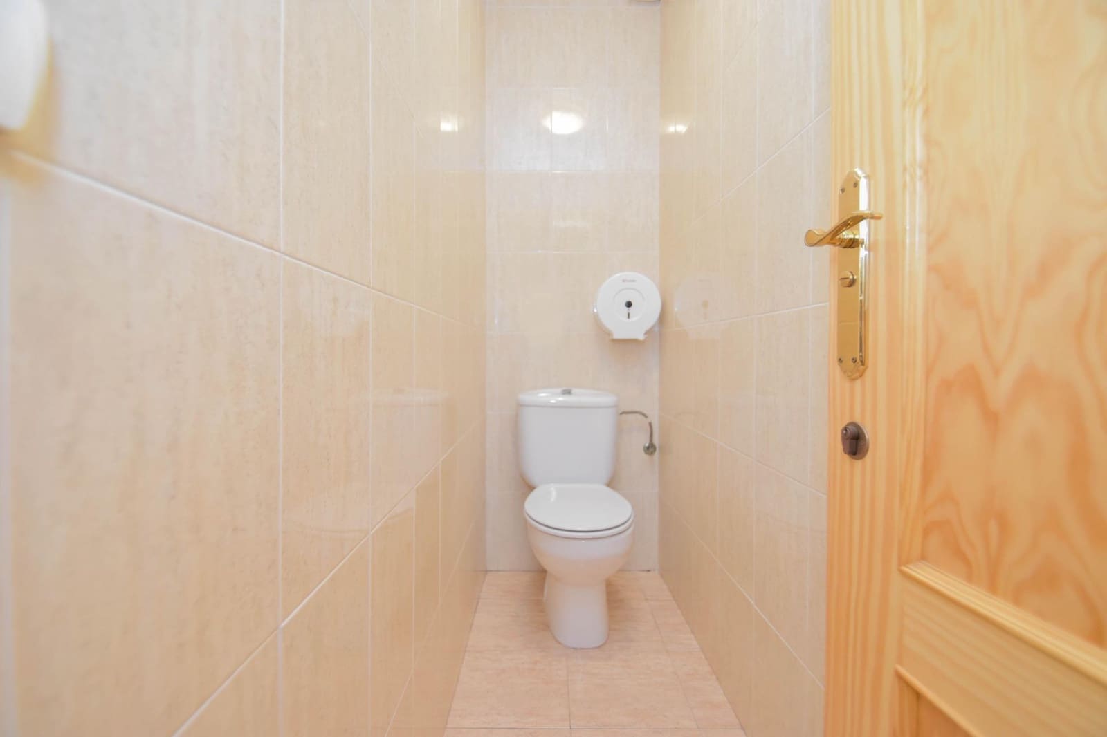 Erhverv til salg i Las Gabias - € 79.500 (Ref: 8907468)