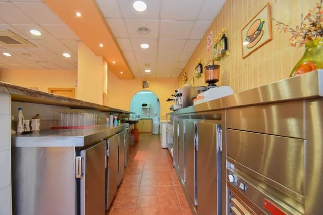 Commercial for sale in Las Gabias - € 79,500 (Ref: 8907468)
