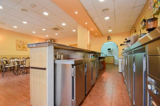 Commercial for sale in Las Gabias - € 79,500 (Ref: 8907468)